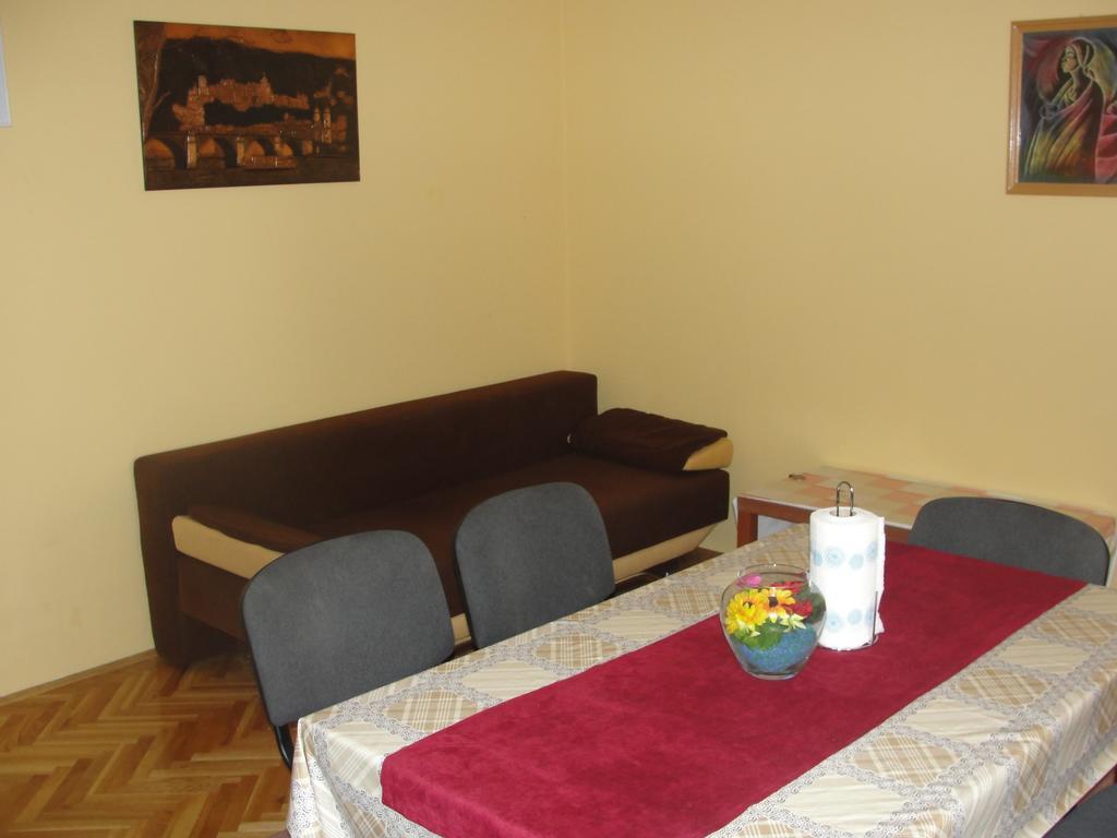 Apartments Lalic Vodice Kamer foto